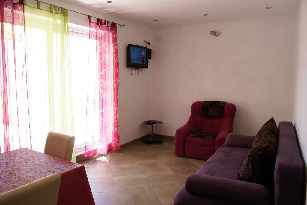 Apartment Adria Sun بورات المظهر الخارجي الصورة